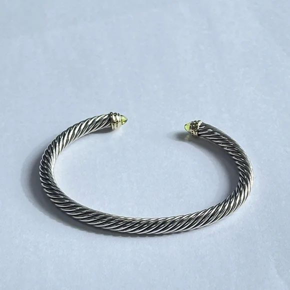 David Yurman Cable Classics Bracelet with 14k Gold & Peridot - Picture 9 of 10